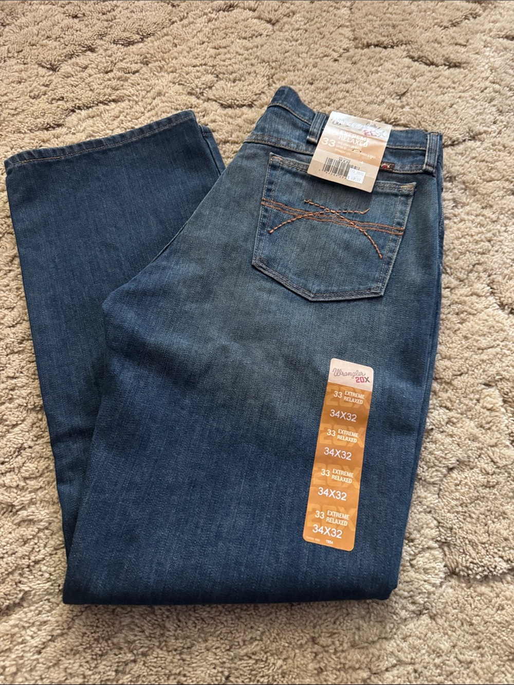 Wrangler Men’s Relaxed Fit Indigo Blue Jeans